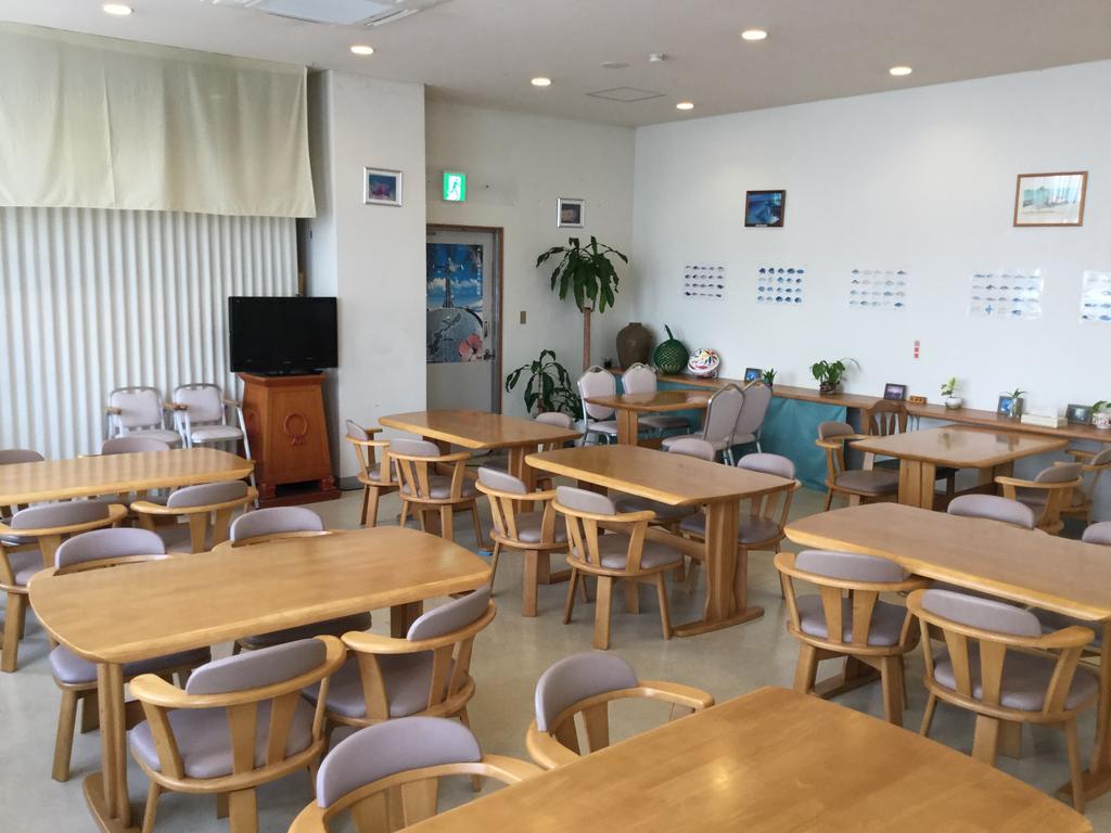 Hotel Peace Land Ishigaki Ishigaki  Экстерьер фото